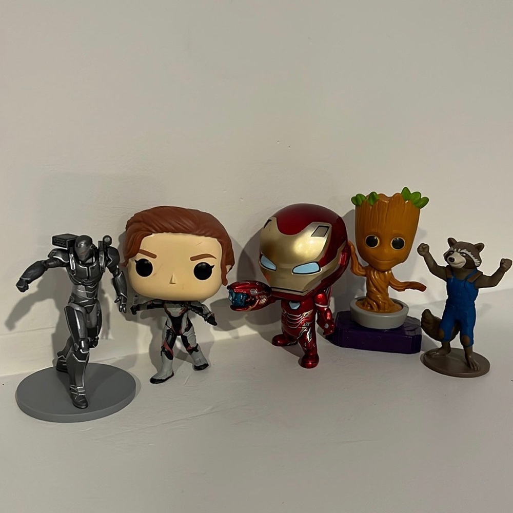 Marvel lot with 2 Funko Pops, 2 figures and 1 McDonalds Toy